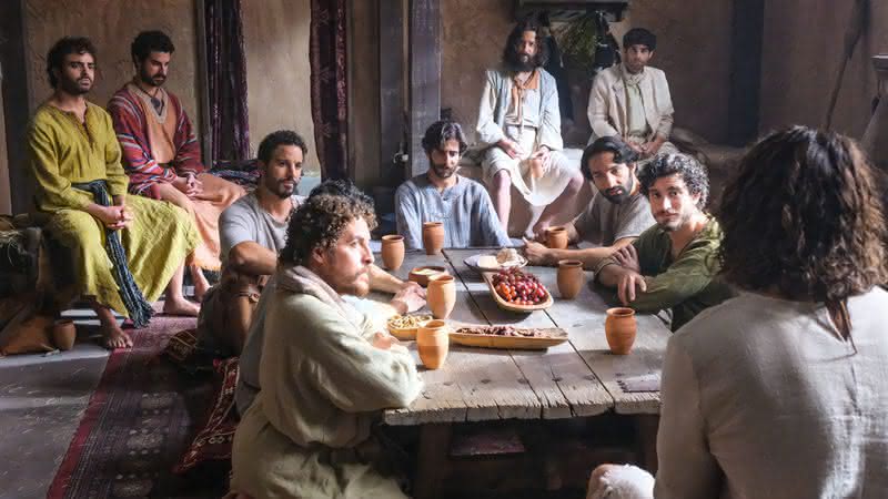 Multidão - Unsplash